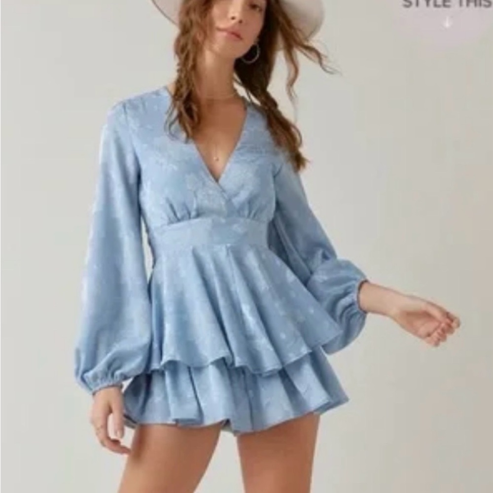 Francesca's Collections Light Blue Ruffled Romper (Size Small, NWT)